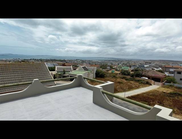 5 BEDROOM HOUSE FOR SALE IN MYBURGH PARK